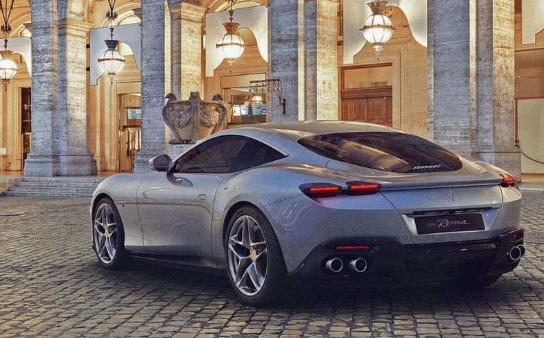 Ferrari Roma автомобиль 2020