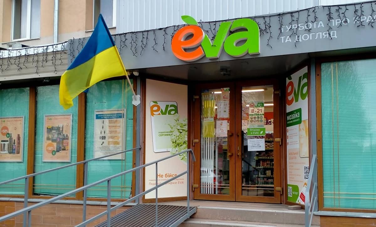 As the largest drogerie network in Ukraine, EVA adapts to work in wartime