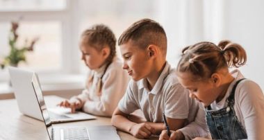 Як зробити Інтернет безпечним для дітей: поради батькам