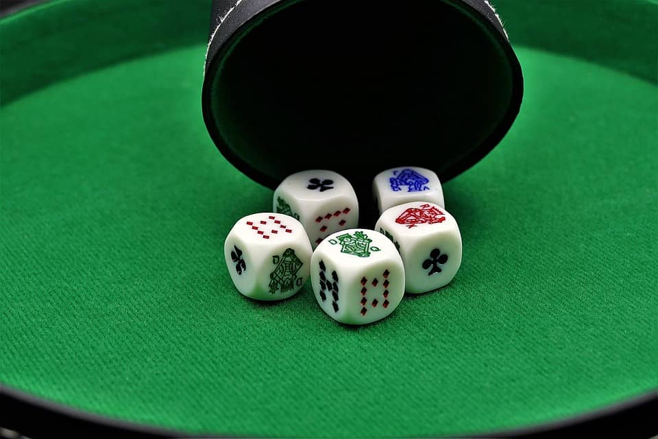 poker dice gambling
