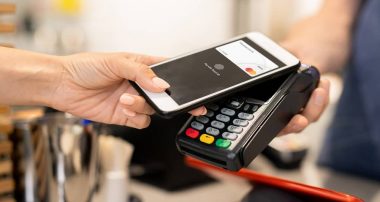 цифрові оплати гаджетами з NFC