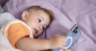 ґаджет дитині