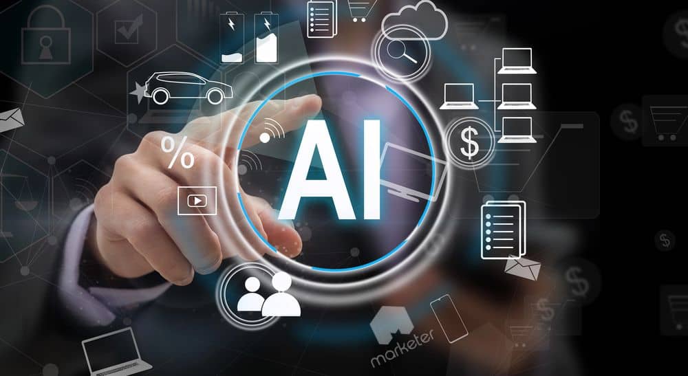 Не замінить людей, але замінить тих, хто ним не користується. Мій алгоритм впровадження ШІ в компанію