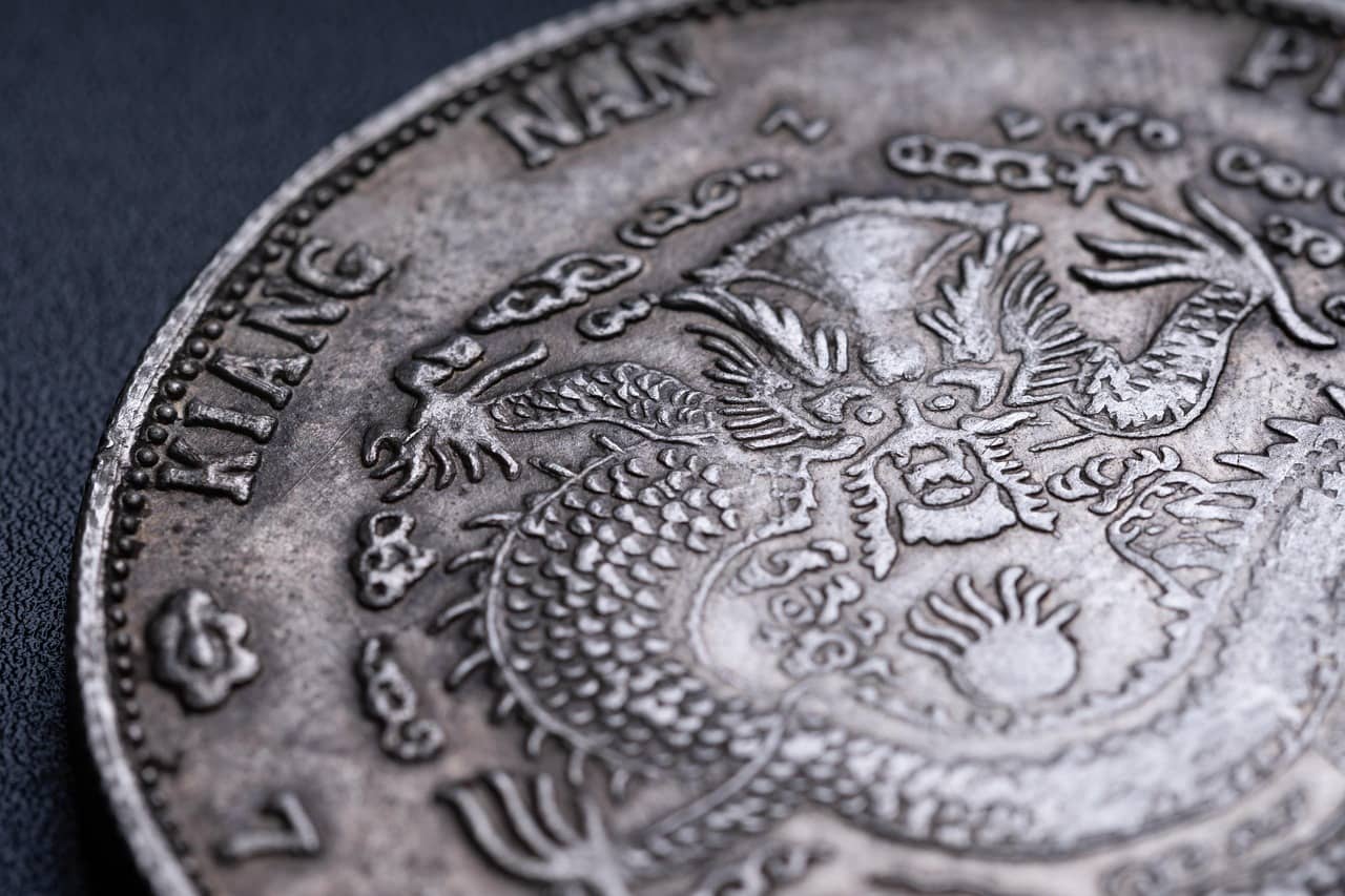 Як правильно збирати і зберігати рідкісні монети