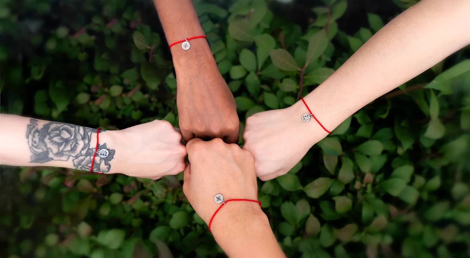 Эволюция красной нити