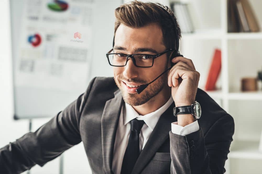 Call center worker