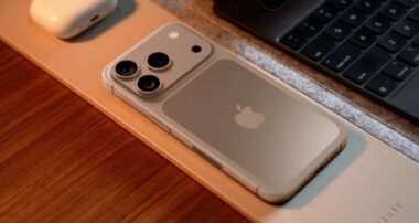 iphone 17 pro max в COMFY