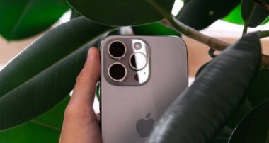 Comfy: Як налаштувати iPhone 16 Pro Max після купівлі