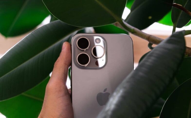 Comfy: Як налаштувати iPhone 16 Pro Max після купівлі